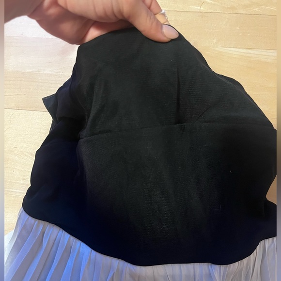 Designer strapless dress black and white - Picture 5 of 5